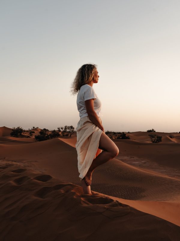 Yoga sur la dune