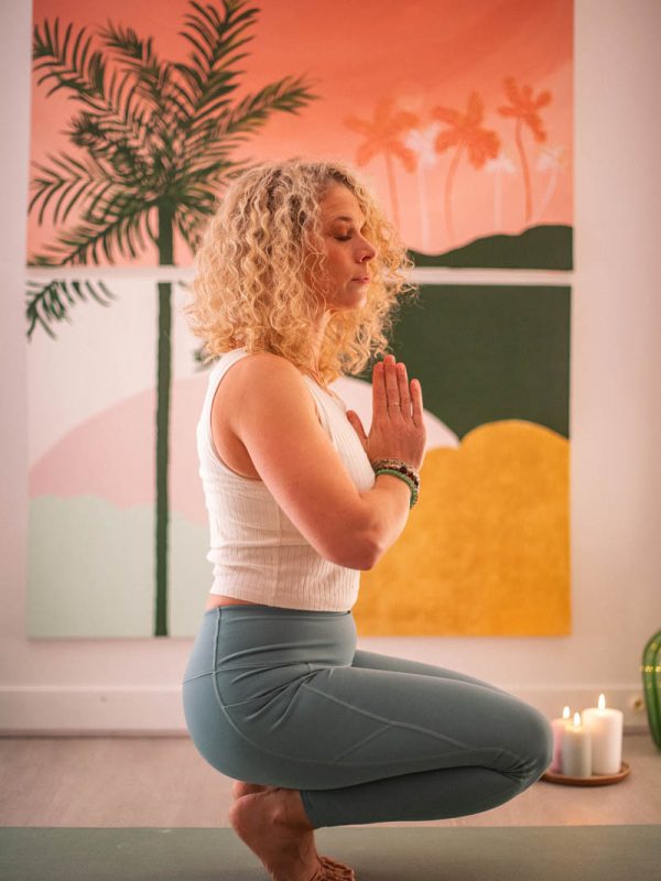 caroline-lecercle-cours-de-yoga-normandie-et-a-distance_Lemondedansmavalise.jpg